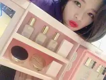  190430俞赚钱不易定要恰饭啊延毫无灵魂的嘟嘟嘴上线