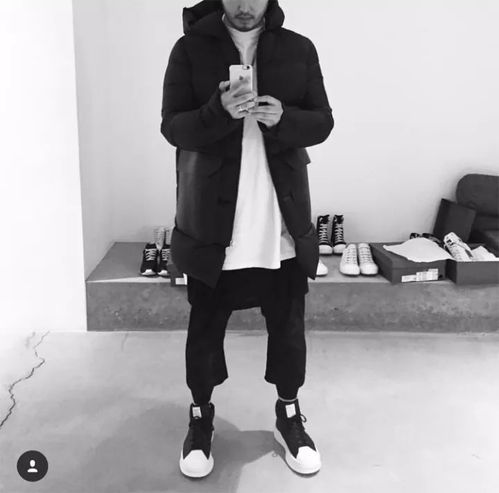  1nk耐k元旦级别男士运动休闲连帽卫衣开衫2oveize穿法定制顶级拉链秋冬男士中长款连帽保暖羽绒服