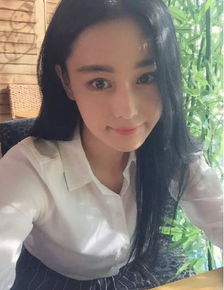  女星裹得跟特务一样,结果还是被认出,成未解之谜
