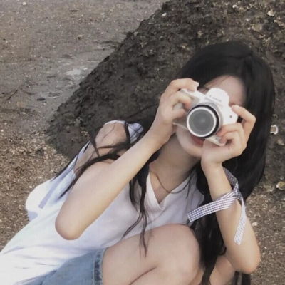 微信头像女高级感小众in
