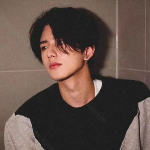  男头说爱我让我听听鬼话