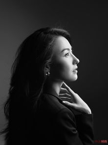  张柏芝文艺照曝光知性优雅低调奢华