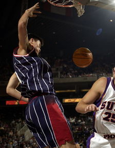  百张图回顾姚明nba生涯2次落泪伤病拖累巨人