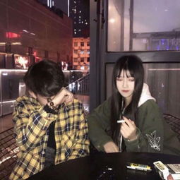  简单低调的情侣头像