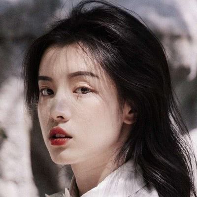  女生头像如画女子