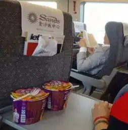  为什么高铁上买不到方便面
