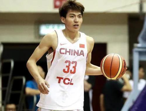  大胜新疆,吴前赵睿冲突,浙江赢球功臣锁定,低迷之人辜负主帅