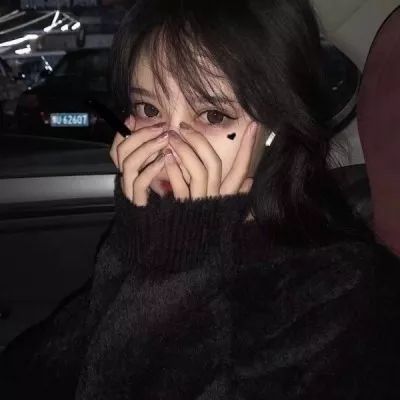  渣女玩你有3行为,只有傻子还在做梦,高情商男早已撤退