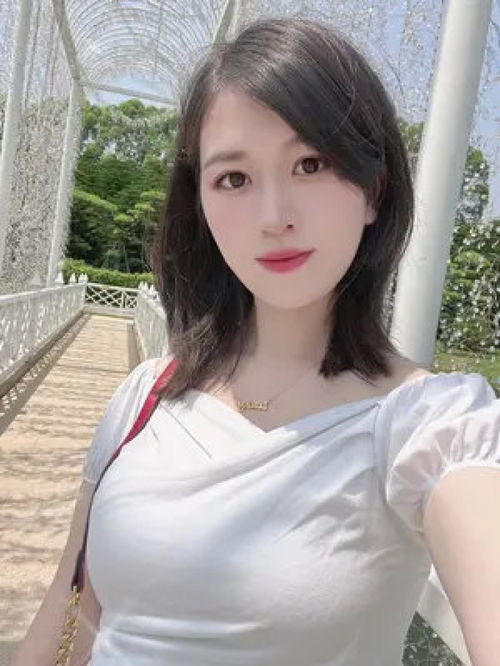  我警告你喔,不要惹我生气不然后果你自己想甜美女孩广东女孩野蛮女友女朋友文案温柔风户外拍摄清纯甜美