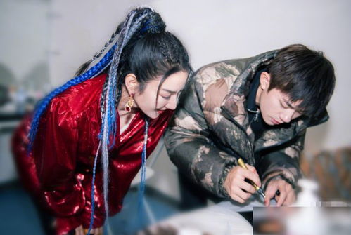  暖心好妈妈黄奕为女儿追星易烊千玺,千玺签名祝铛铛学习进步