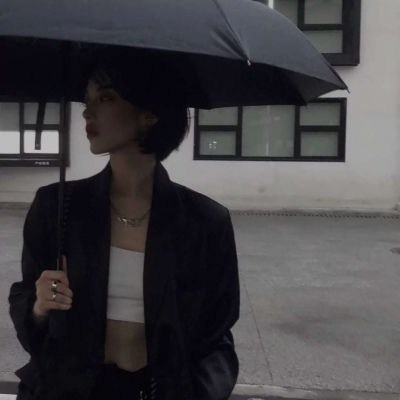 御姐风情侣头像男女两张