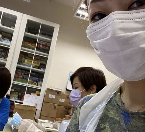 口罩头像女生照片郑秀文