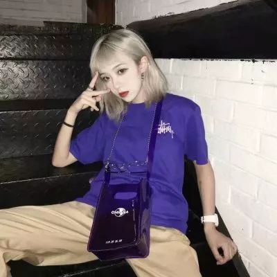  女生头像蓝色女生头像222