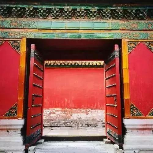  想要增添鸿运,步步高升,先研究阳宅大门风水