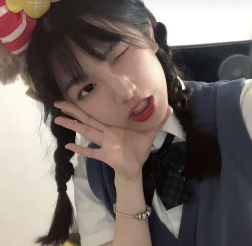 微信头像女高级感小众in