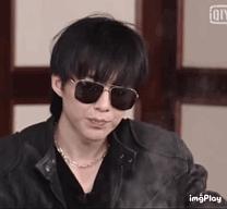  刘宇宁这张崆峒表情包真笑得我拉