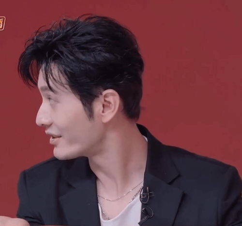  这次晓明终于端水翻车,尴尬认错程莉莎,她的表情观众也是想不到