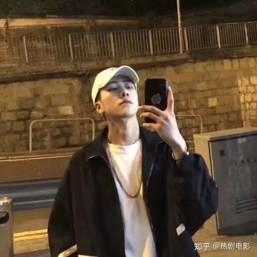 戴口罩的头像女生霸气真