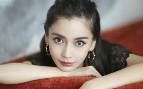  都说双鱼座的女生嘴巴最性感,你如何看待