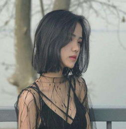  白头发适合什么发型