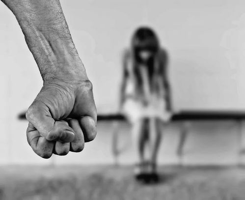 男子买了3000多万保险后杀妻,女儿才20个月大调查发现他有太多秘密...