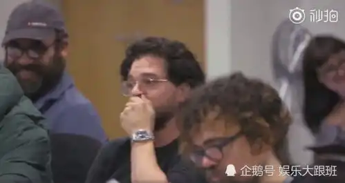  权力的游戏雪诺发现亲手杀龙妈的剧本时的表情,简直太入戏