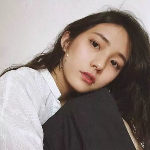 50至60岁女人微信头像少