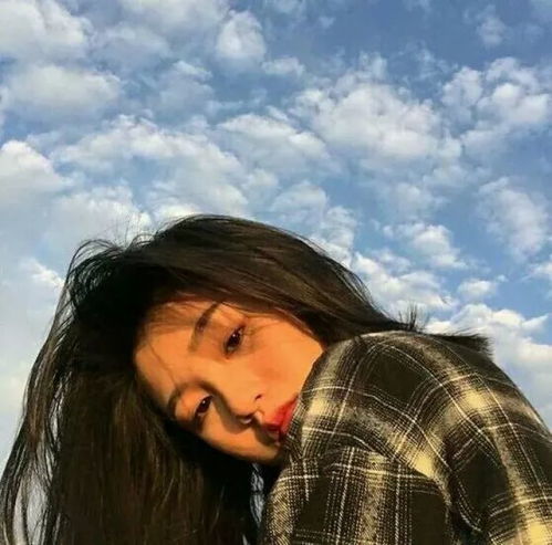  女生头像不管你被贴上什么标签,只有你才能定义自己