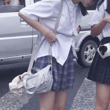  真人姐妹头像唯美有意境一人一张共计8张