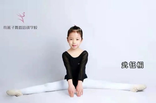  2022甘肃省少儿春晚参演机构精彩亮相小燕子舞蹈培训学校