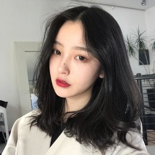  52岁退休女人告诉你女人过了50岁,最亲的人并不是老公