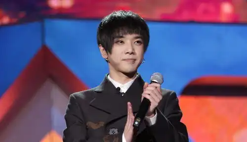  18岁就带选手,选秀导师越来越年轻是好事吗