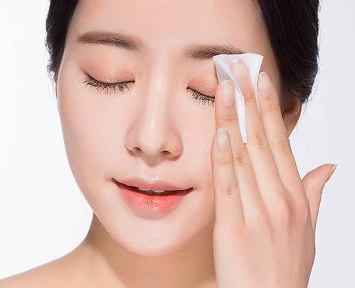  适合28岁女性用的化妆品品牌有什么