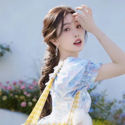  2023抖音最火头像女生唯美