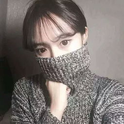  毛衣蒙面恋人