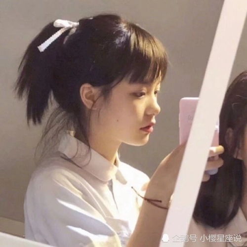 一个御姐一个软妹的闺蜜