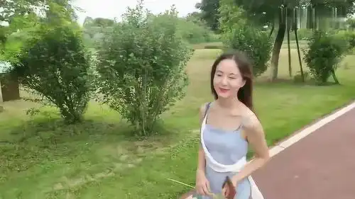  温情一首动感好歌嘴巴嘟嘟,俏皮的表情,太喜欢了