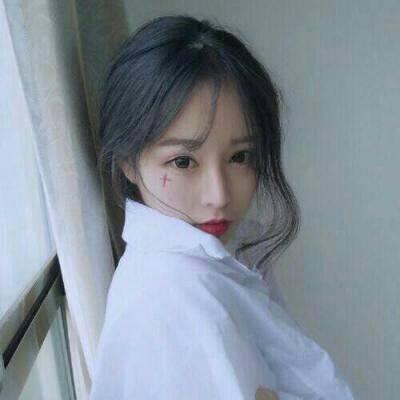 2018头像女生最新图片女