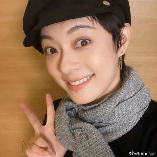 孙俪发长文给等等庆生,母子一场,有多少妈对娃说过谢谢