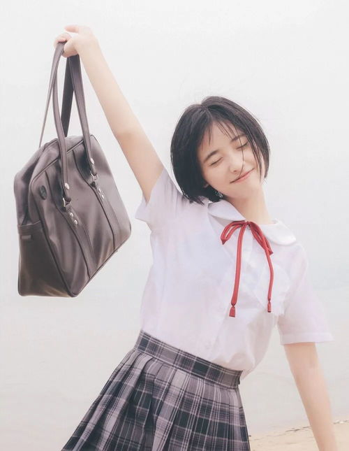  江辰小希甜到犯规青春剧小美好热播圈粉,女主角清纯妆容助你爱情甜腻