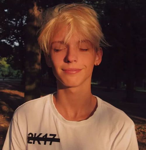  超超超个性ins头像,这也太好看了吧