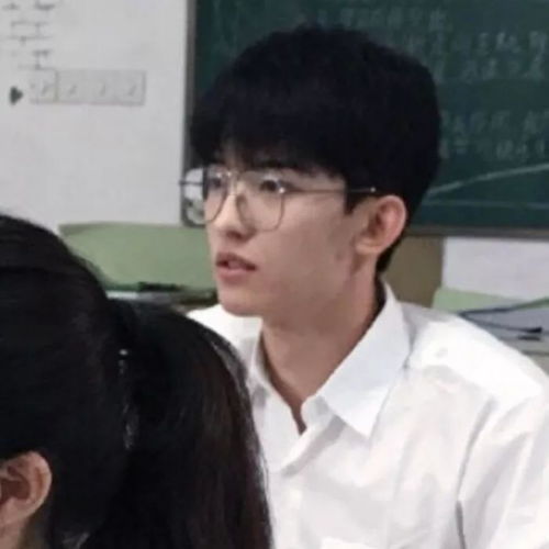  遇见你我很开心呀