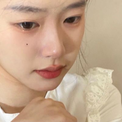一个御姐一个软妹的闺蜜