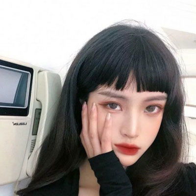  欧美高冷女神头像霸气后来再没那种执着和必要