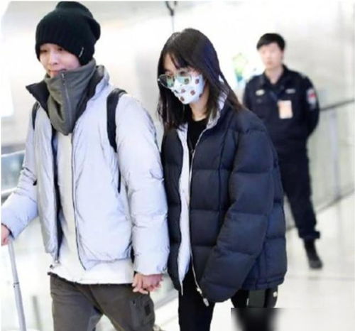  郑爽小号发声,寥寥几字却暗藏事实真相,她势将跟张恒斗到底