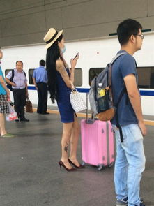  揭秘为什么现在很多性感的女孩子出门爱戴口罩