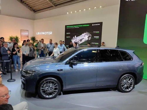  零跑四叶草架构全球发布,全新中大型suvc10全球首秀