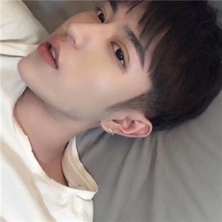 男生头像帅气冷酷霸气,女生其实喜欢冷酷一点的男生