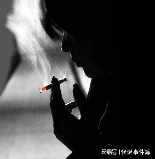  偷窥狂作家双向奔赴的爱情到底谁才是被爱囚禁的鸟