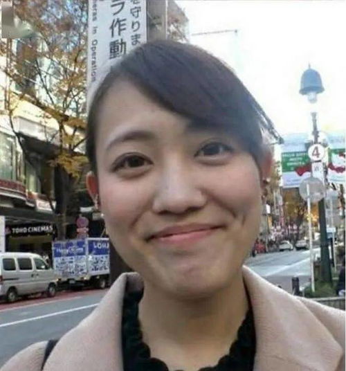  女生戴口罩前vs脱口罩后的颜值差距我的妈啊